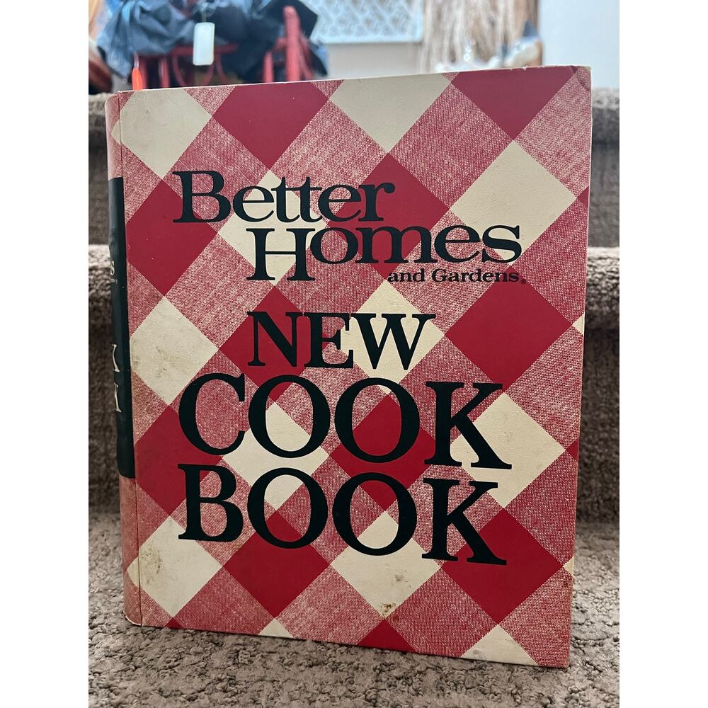 Vintage Better Homes And Gardens Cook Book 1968- Red Plaid 5 Ring Binder